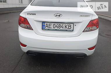 Седан Hyundai Accent 2012 в Кривом Роге