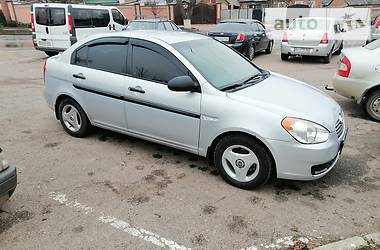 Седан Hyundai Accent 2009 в Кропивницком