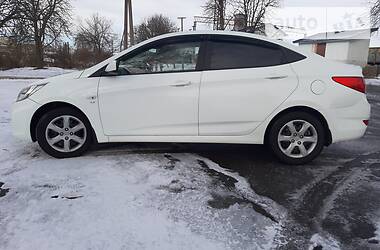 Седан Hyundai Accent 2011 в Кременчуге