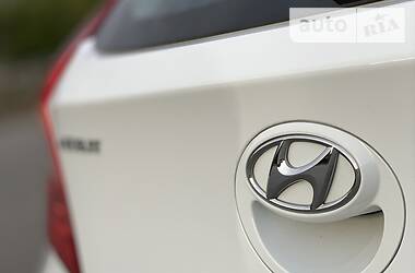 Хетчбек Hyundai Accent 2015 в 