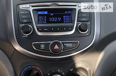Хетчбек Hyundai Accent 2015 в 