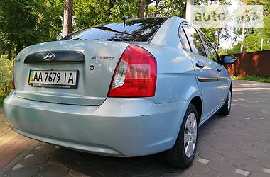 Седан Hyundai Accent 2009 в Ирпене