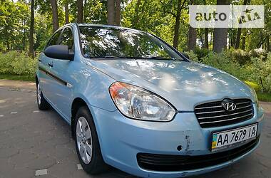 Седан Hyundai Accent 2009 в Ирпене