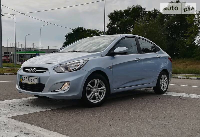 Седан Hyundai Accent 2011 в Києві