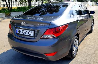 Седан Hyundai Accent 2012 в 