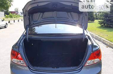 Седан Hyundai Accent 2012 в 