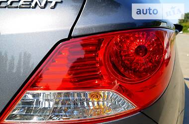 Седан Hyundai Accent 2012 в 