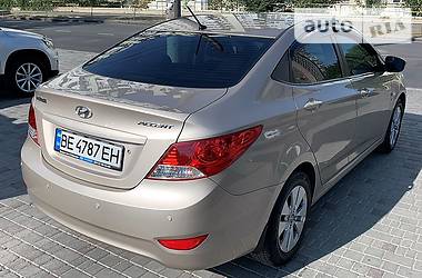 Седан Hyundai Accent 2012 в Николаеве