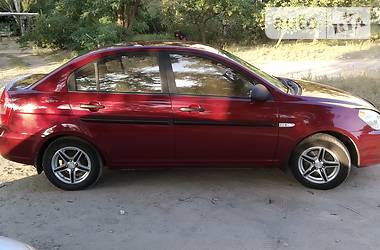 Седан Hyundai Accent 2008 в Днепре