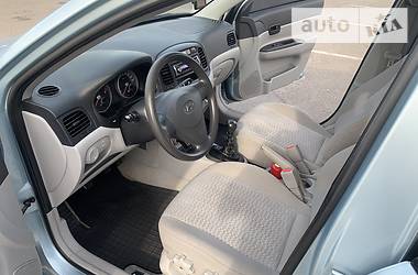 Седан Hyundai Accent 2008 в Киеве