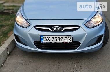 Седан Hyundai Accent 2012 в Ровно