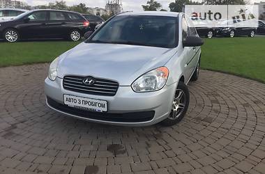 Седан Hyundai Accent 2009 в Киеве