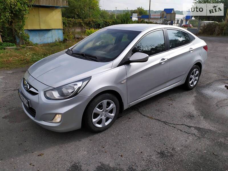 Hyundai Accent