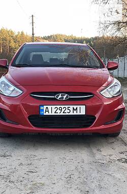 Седан Hyundai Accent 2015 в Тараще