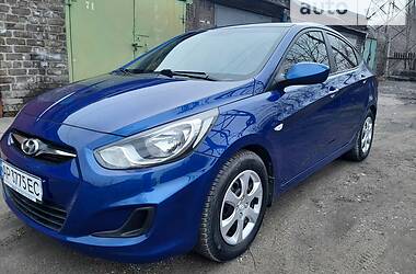 Седан Hyundai Accent 2012 в Запорожье