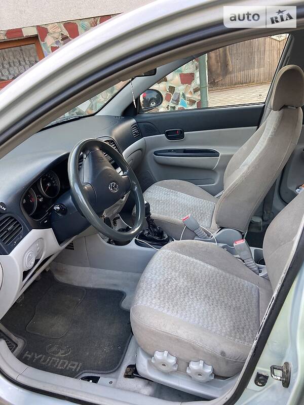 Седан Hyundai Accent 2008 в Львові