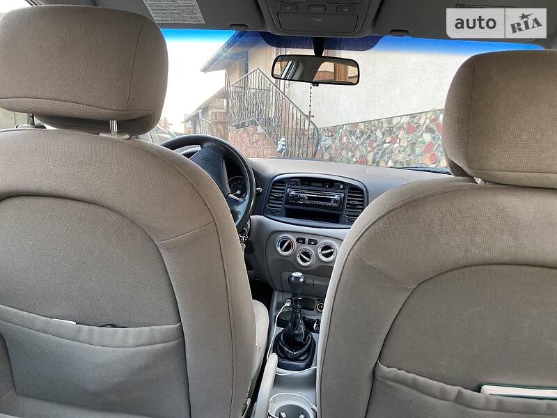 Седан Hyundai Accent 2008 в Львові