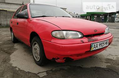 Седан Hyundai Accent 1995 в Кременчуге