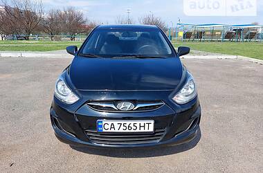 Седан Hyundai Accent 2012 в Черкассах