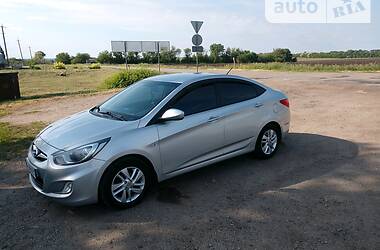 Седан Hyundai Accent 2011 в Запоріжжі