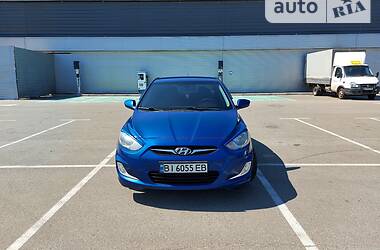 Седан Hyundai Accent 2013 в Киеве