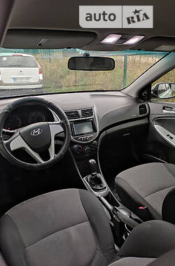 Седан Hyundai Accent 2012 в Кропивницком