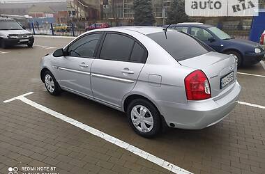 Седан Hyundai Accent 2008 в Прилуках