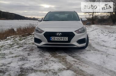 Седан Hyundai Accent 2018 в Чернігові