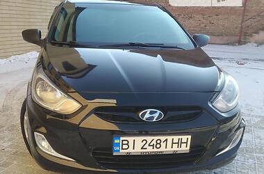 Седан Hyundai Accent 2013 в Бахмуті