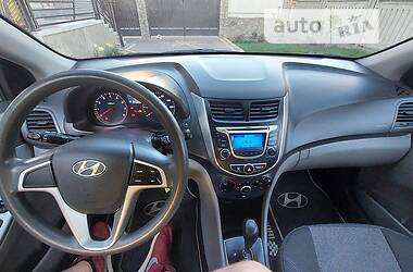 Хэтчбек Hyundai Accent 2013 в Киеве