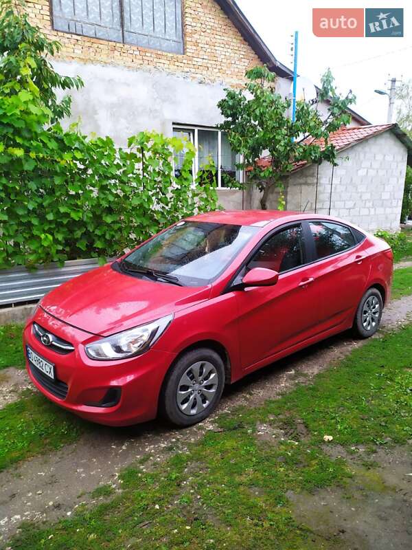 Седан Hyundai Accent 2016 в Тернополі
