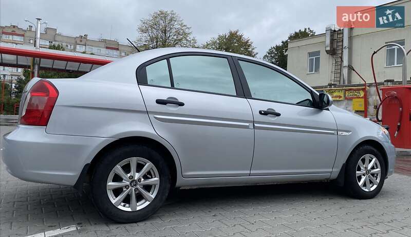 Седан Hyundai Accent 2007 в Виннице