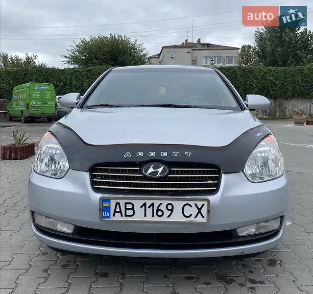 Hyundai Accent