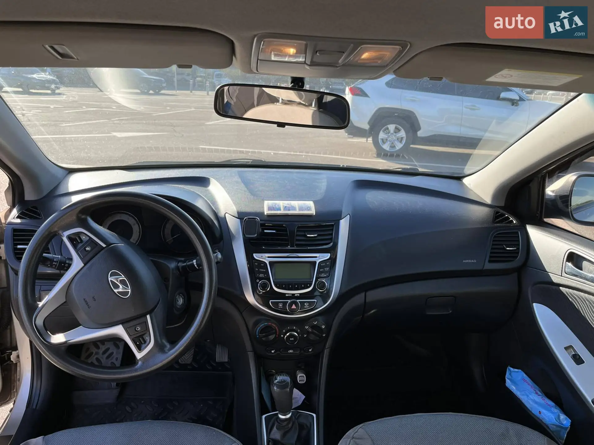 2012 Hyundai Accent - мініатюра 9