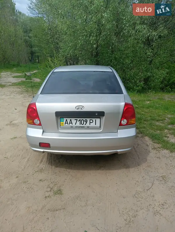 Hyundai Accent 2005