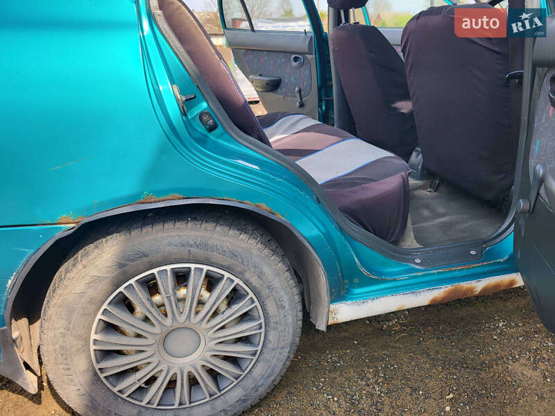 Седан Hyundai Accent 1996 в Деражне