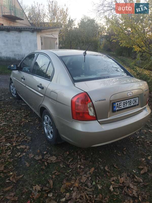 Седан Hyundai Accent 2008 в Верхнеднепровске