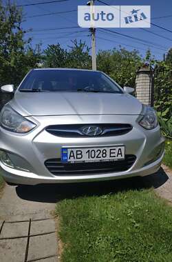 Седан Hyundai Accent 2012 в Виннице