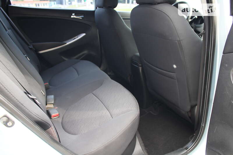 Седан Hyundai Accent 2012 в Харкові