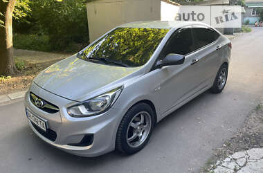 Седан Hyundai Accent 2011 в Одессе