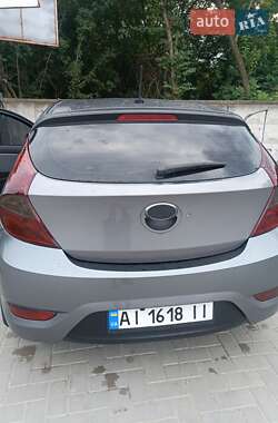 Хэтчбек Hyundai Accent 2014 в 