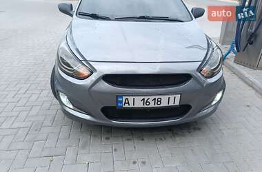 Хэтчбек Hyundai Accent 2014 в 
