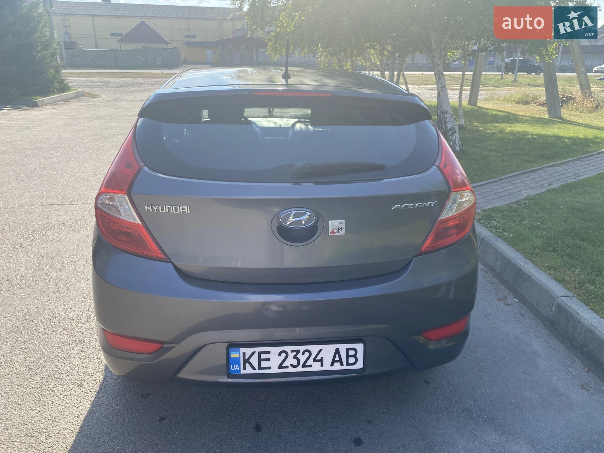2012 Hyundai Accent - мініатюра 2