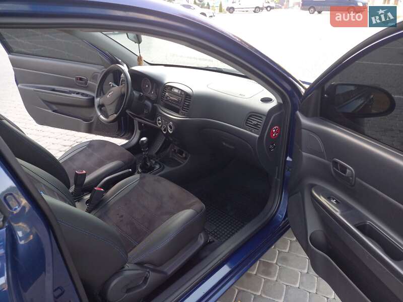 Хэтчбек Hyundai Accent 2007 в Виннице