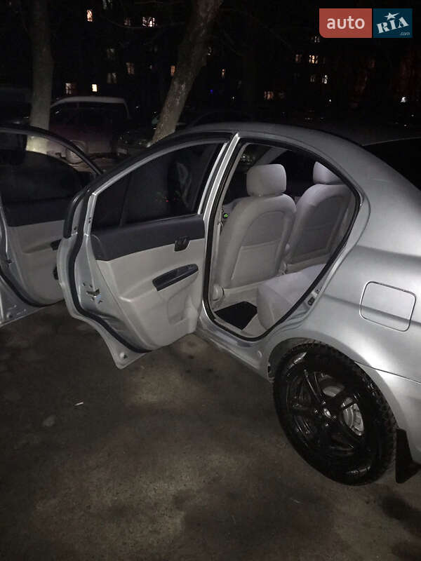 Седан Hyundai Accent 2008 в Києві