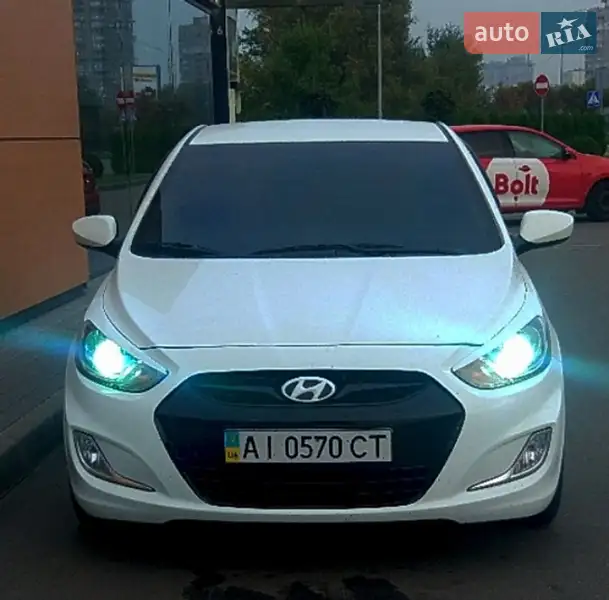 Hyundai Accent