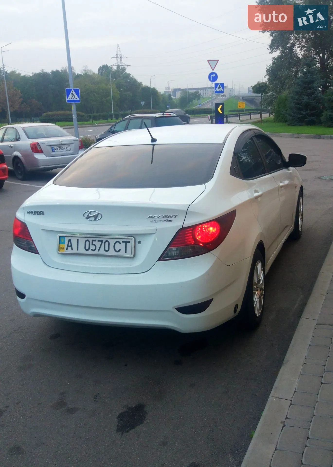 2011 Hyundai Accent - мініатюра 5