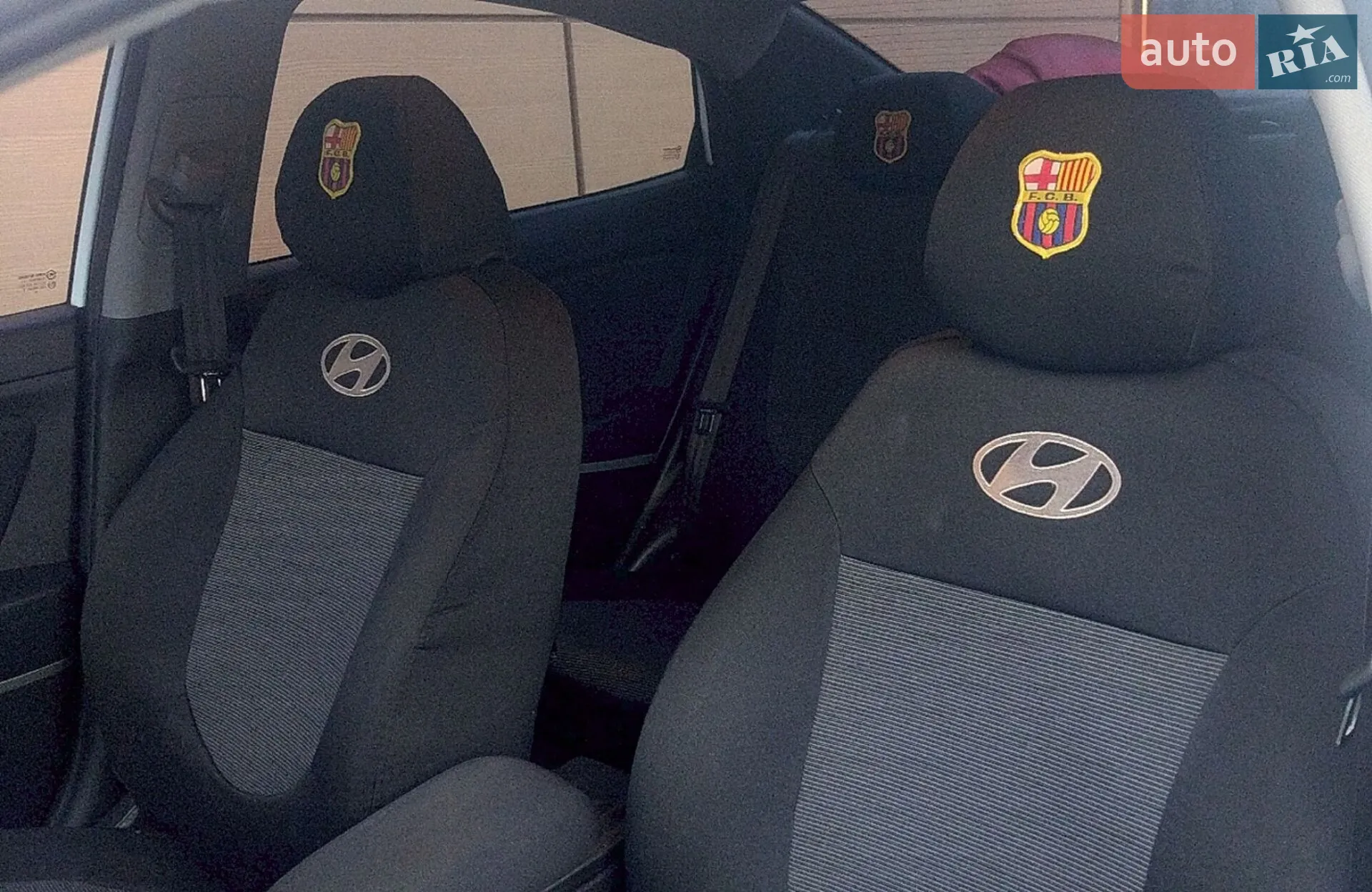 2011 Hyundai Accent - мініатюра 8