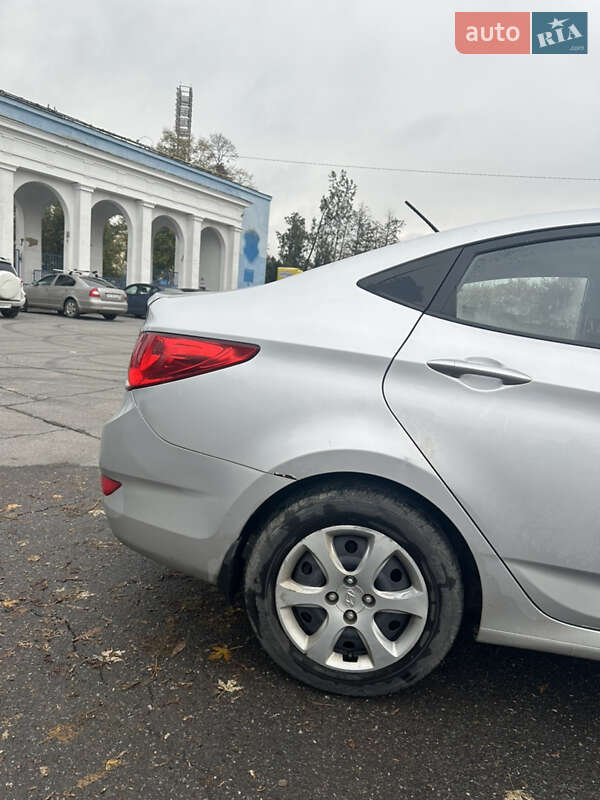 Седан Hyundai Accent 2012 в Ужгороде фото 12 Седан Hyundai Accent 2012 в Ужгороде