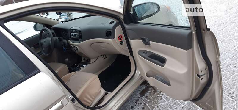 Седан Hyundai Accent 2008 в Києві